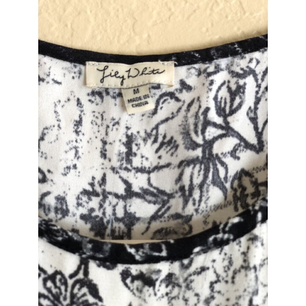 Lily White Women's Printed Drawstring Tapered Jumpsuit Size M - Picture 10 of 11